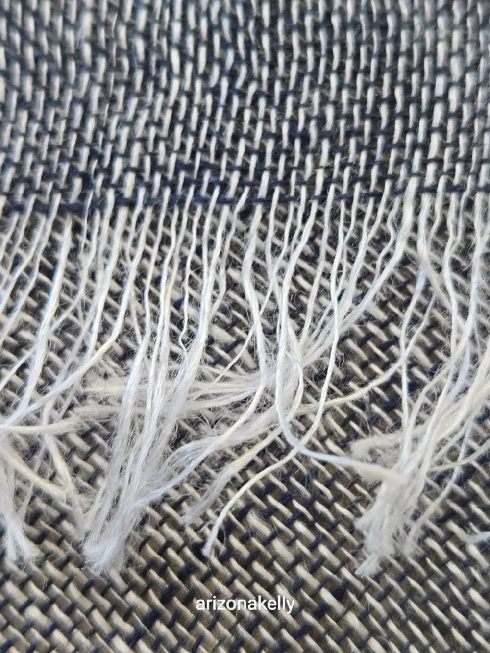 NWOT Pisu Linen Scarf NAVY BLUE